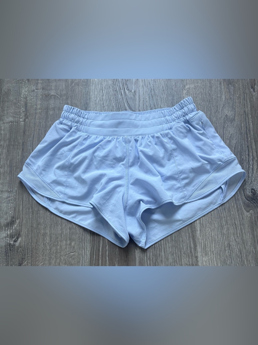 Lululemon Women's hotty hot Shorts size 6